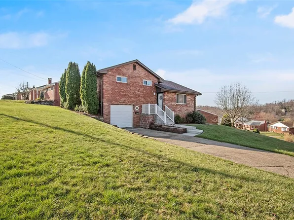 969 Diane Dr, North Versailles, PA 15137