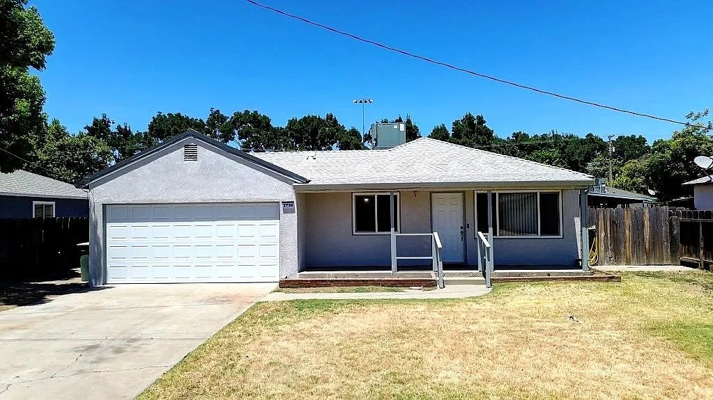 2729 Dale Ave photo 1