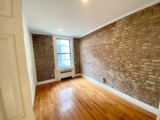 Rented by Douglas Elliman | media 8