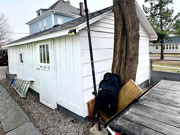 5th image of 502 7th Street