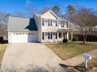 9 Red Shirt Ct, Greer, SC 29651