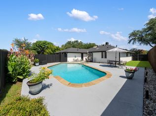 1114 Rainbow Dr, Richardson, TX
