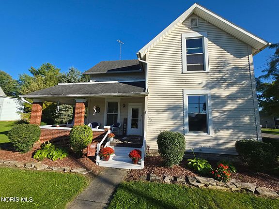 5th image of 157 Geiger St