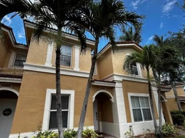 12805 SW 31st Ct #152, Hollywood, FL 33027
