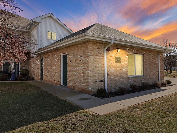 2nd image of 4225 Taylor Harbor EAST East #4