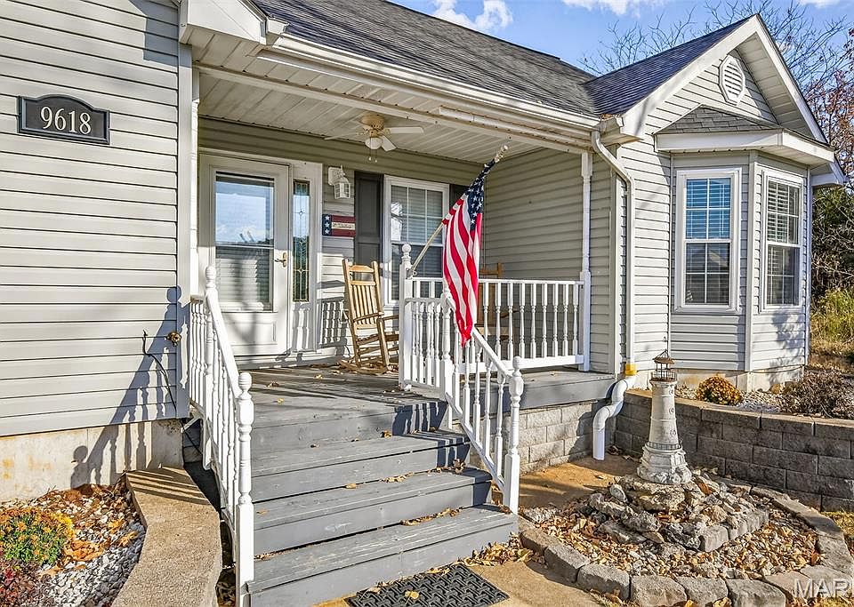9618 E Vista Dr, Hillsboro, MO 63050 | MLS #25076480 | Zillow