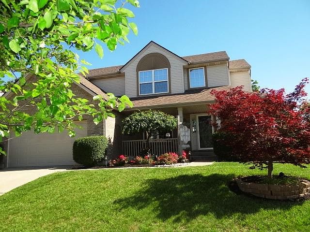 1st image of 136 Rollingwood Dr