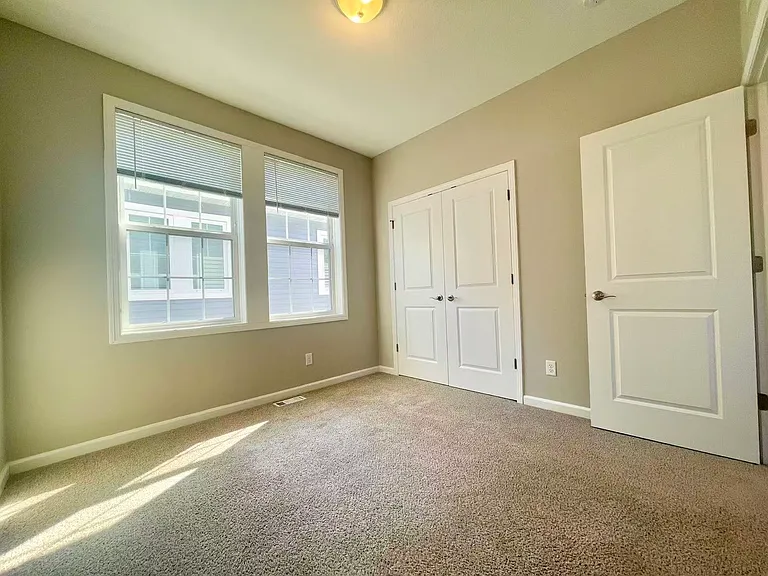 8118 Balsam Ln N — Photo 21