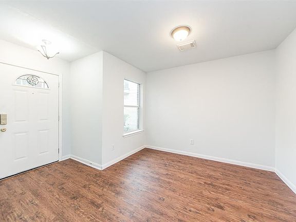 5th image of 14118 Beech Glen Dr