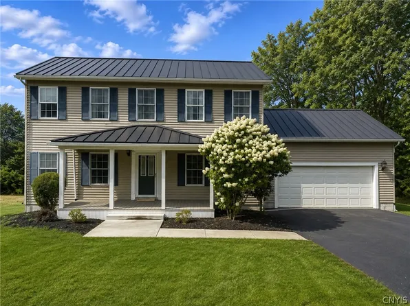 6307 E Lake Rd, Auburn, NY 13021