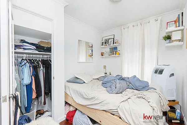 Rented by Keller Williams NYC | media 25
