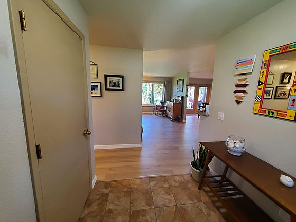 4th image of 1151 Kenwood Dr