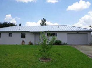 804 Lake Betty Dr, Lake Placid, FL 33852