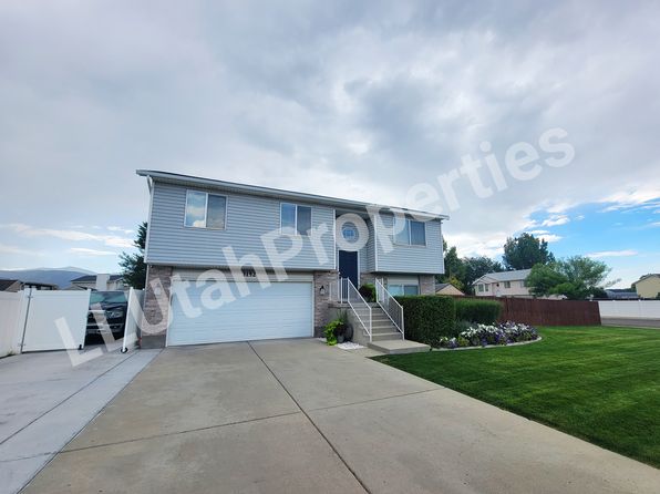 3152 S Marcrest Dr