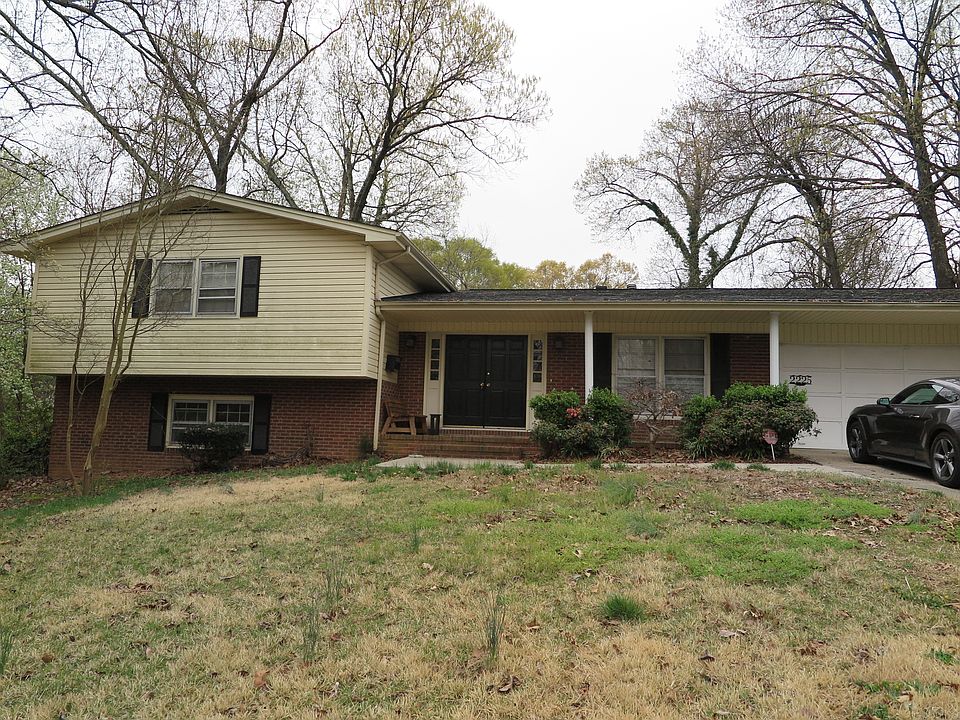 1st image of 2225 Scottwood Dr