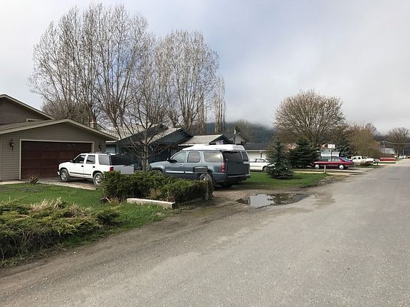 4th image of 607 W Court Ave