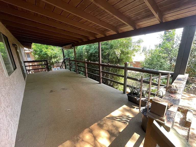 1822 Arrowhead Dr — Photo 21