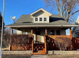 825 Jenkinson St, Port Huron, MI 48060