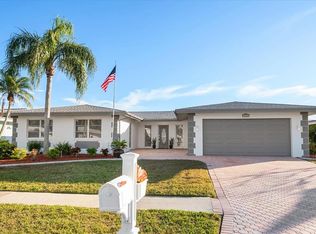 14922 Crown Dr, Largo, FL 33774