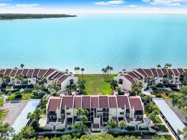 7530 Sunshine Skyway Ln S APT P7, Saint Petersburg, FL 33711