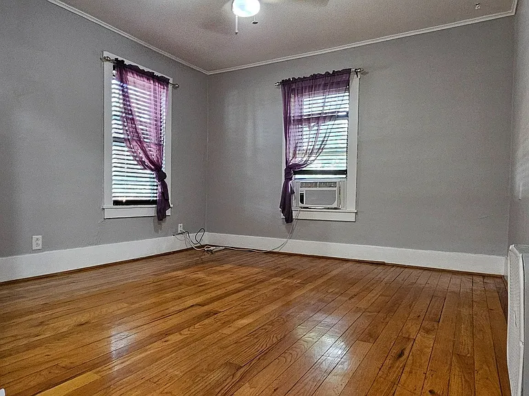 212 N Central Ave #2 — Photo 9