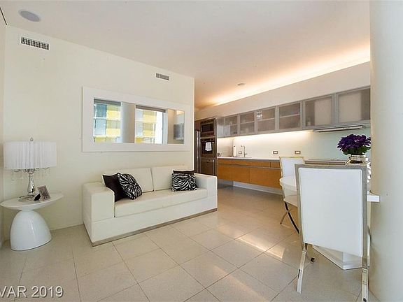 2nd image of 3726 S Las Vegas Blvd #2211