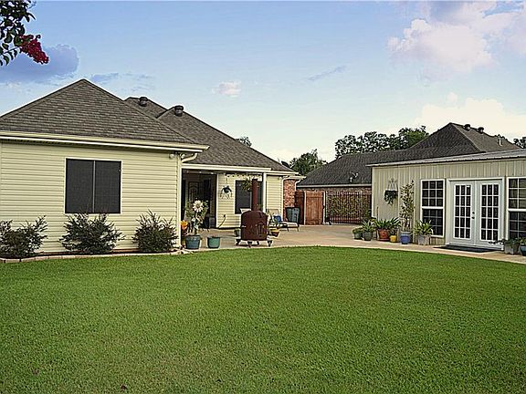 2nd image of 6000 Hannah Dr