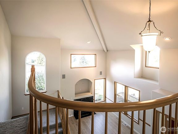 4th image of 27111 141st Avenue SE