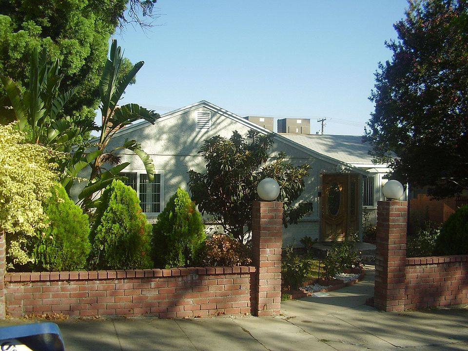 1st image of 1046 E Santa Anita Ave
