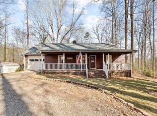 258 Rainey Dr, Dawsonville, GA 30534