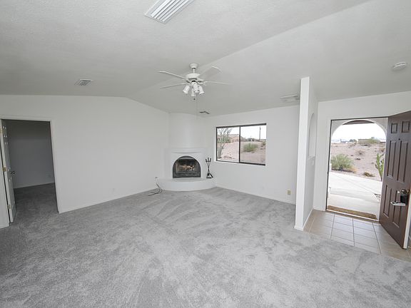 3rd image of 3505 Thunderbird Ln