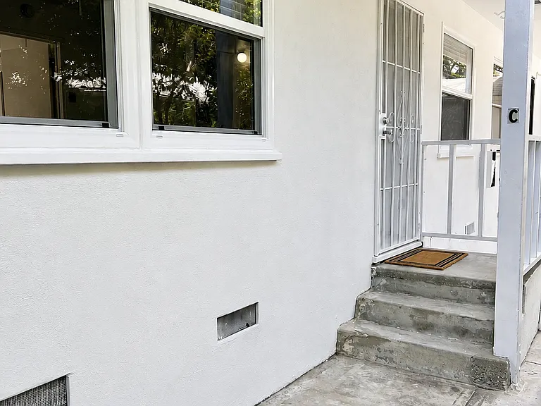 Front entrance to the unit