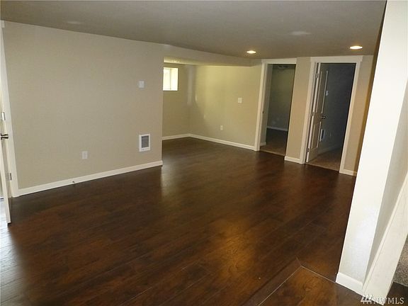 4th image of 4680 NW Walgren Dr