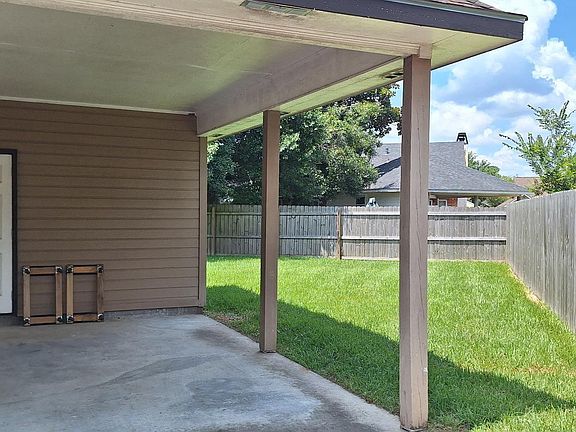 4th image of 1234 Woodlong Dr