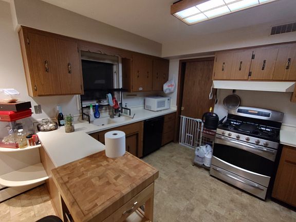 4th image of 20W356 Belmont Pl
