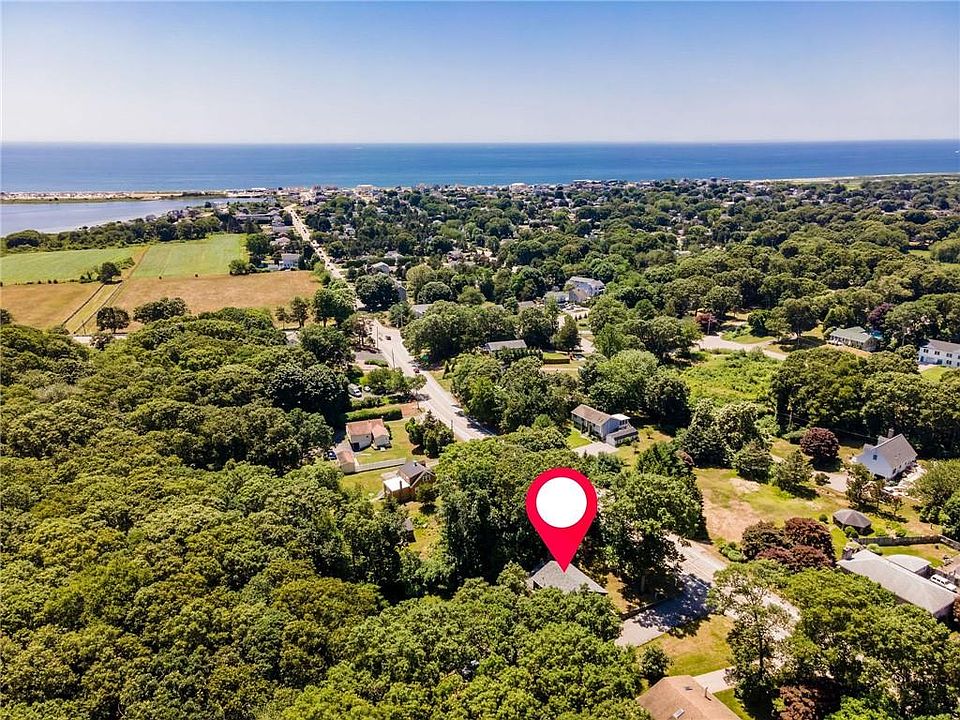 1st image of 121 Winnapaug Rd