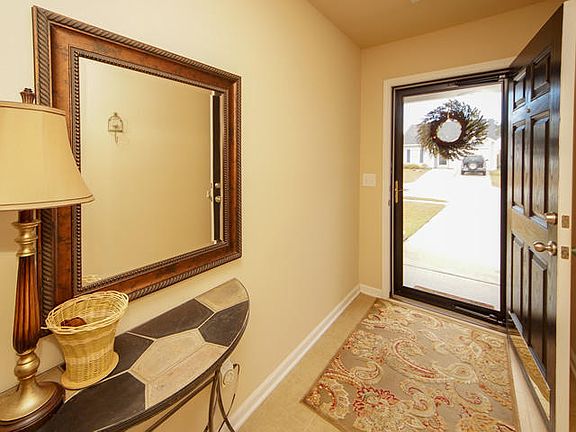 2nd image of 307 Salkahatchie St