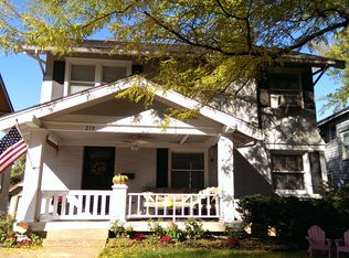 210 E 55th Ter, Kansas City, MO 64113