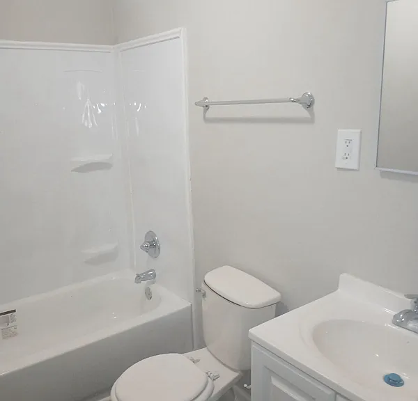 6 Court C — Photo 6