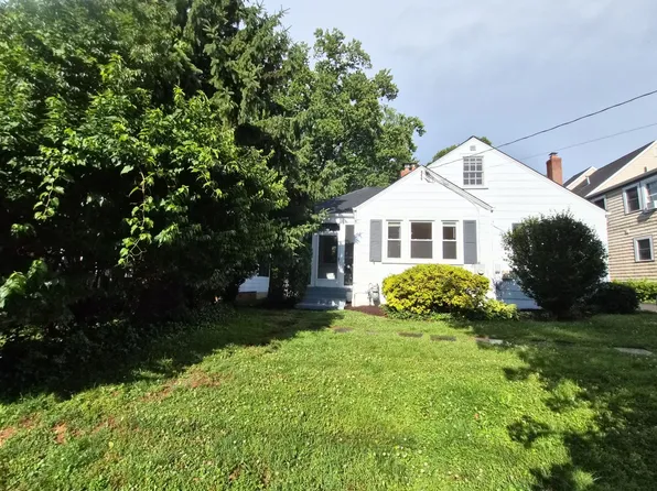 8707 Grant St, Bethesda, MD 20817