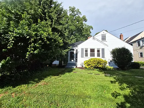 8707 Grant St Photo 1