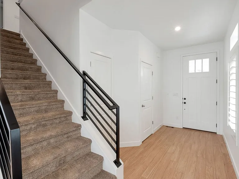 2668 N Heston Park — Photo 6