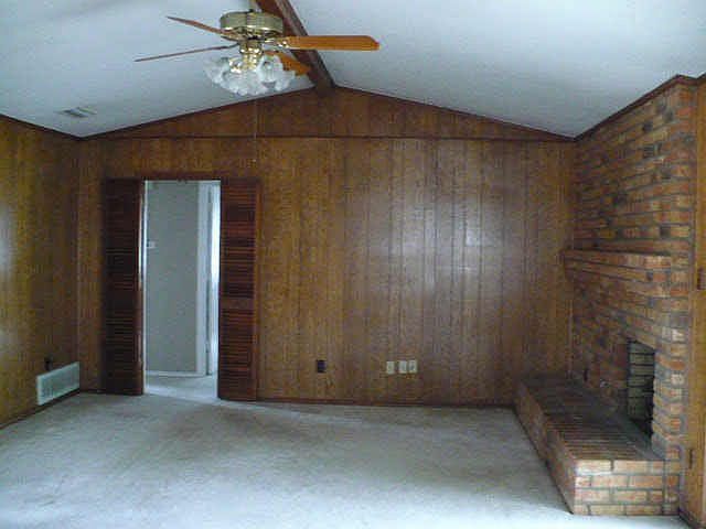 1st image of 1106 Bridle Dr