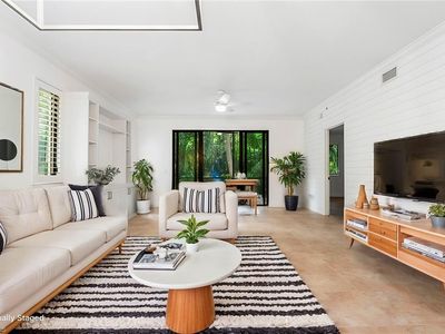 1035 Sandpiper ST #F101, Naples, FL, 34102