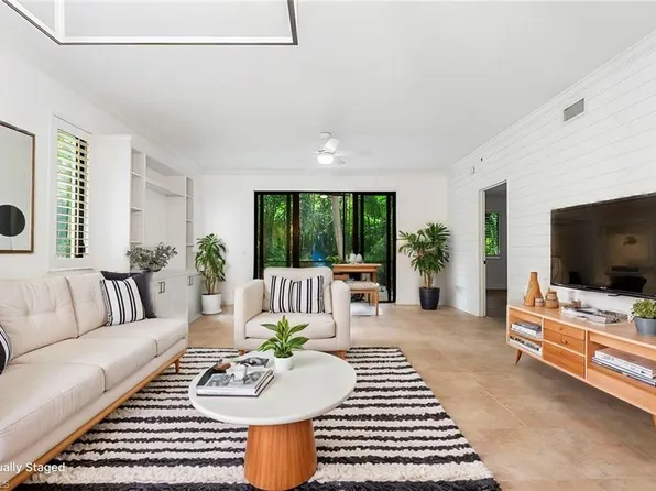 1035 Sandpiper ST #F101, NAPLES, FL 34102