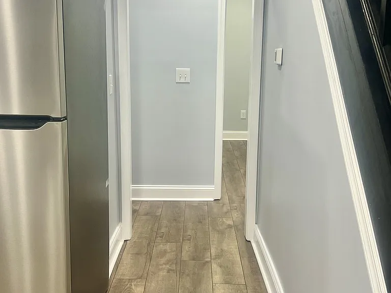 2431 McElderry St — Photo 12