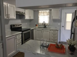 15405 Lakeshore Villa Dr, Tampa, FL 33613