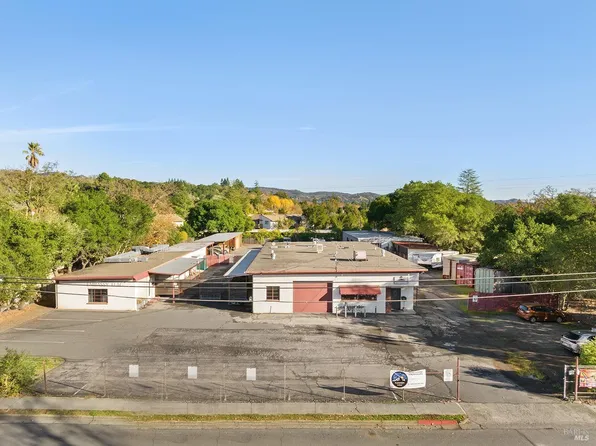 254 1st St E, Sonoma, CA 95476
