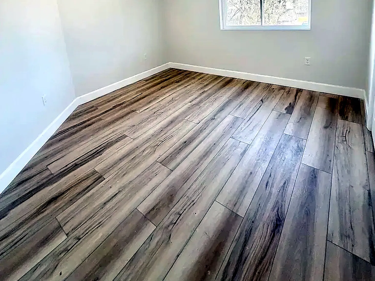 2 bed, 850 sqft, $1,850 — Photo 2