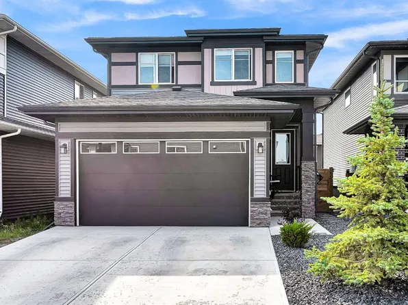 95 E Lawrence Grn SE, Airdrie, AB T4A 3M8
